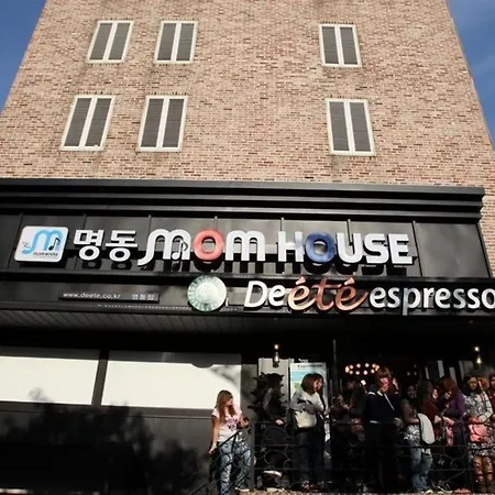 Hotel Myeongdong Mom House