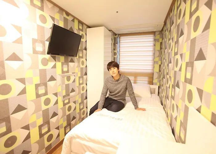 Myeongdong Mom House Seul
