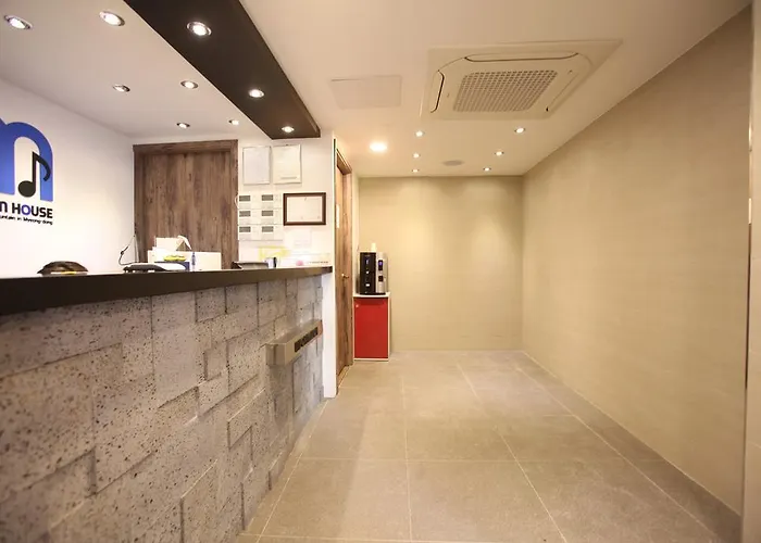 Myeongdong Mom House Hotel Seul
