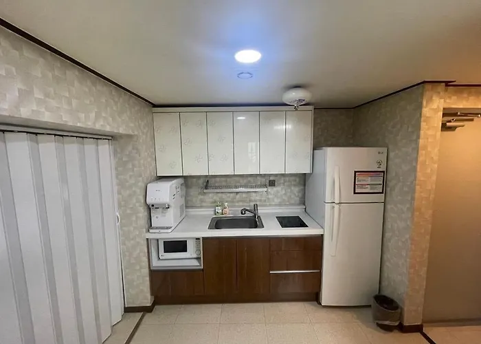 Myeongdong Mom House 3* Seul