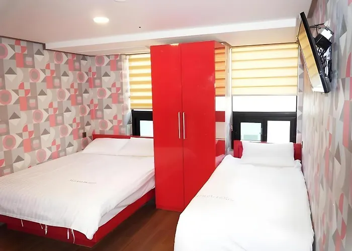 Myeongdong Mom House Hotel