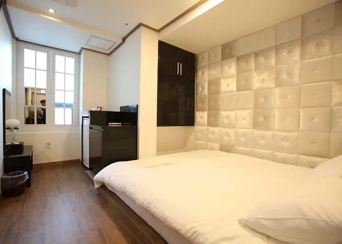 Hotel Myeongdong Mom House Seul