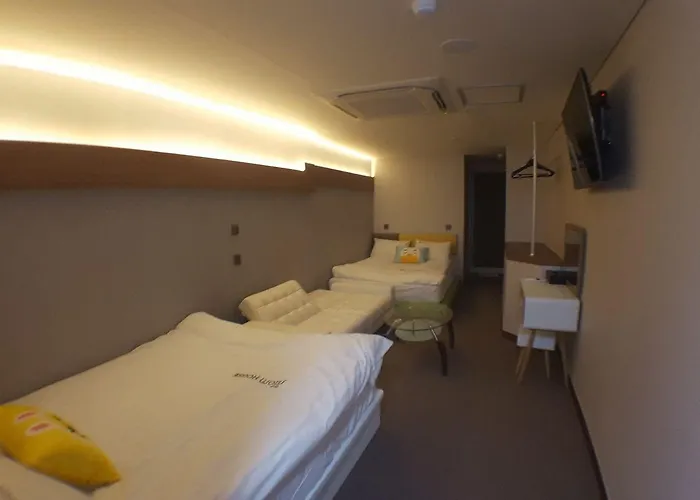 Myeongdong Mom House Hotel Seul